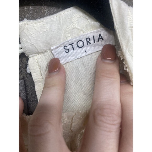 Storia Large Daisy Embroidered Mini Dress Ivory Beautiful SZ Large - Picture 4 of 8
